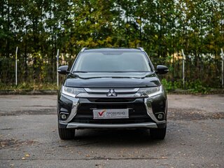 2016 Mitsubishi Outlander III Рестайлинг 2, чёрный, 1660000 рублей, вид 3