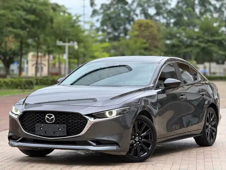 Mazda 3 IV (BP)