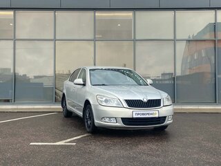 2012 Skoda Octavia II (A5) Рестайлинг, серый, 540000 рублей, вид 2