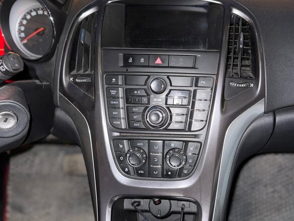 2011 Opel Astra J, серый, 600000 рублей - вид 10