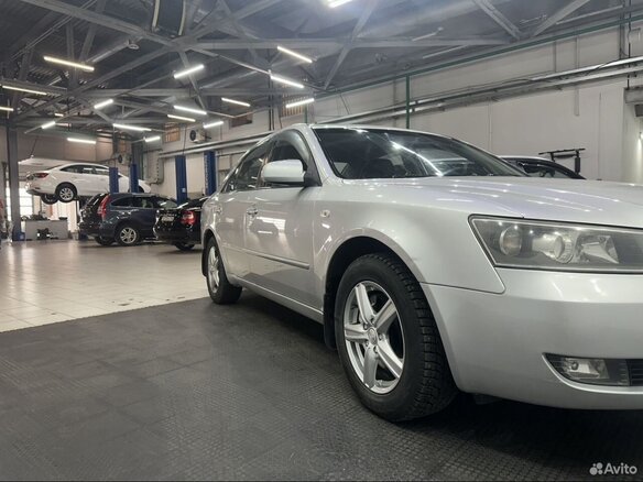2007 Hyundai Sonata V (NF), серый, 500000 рублей - вид 11
