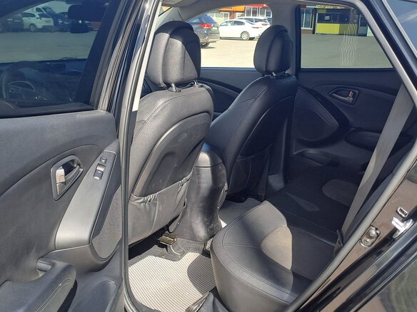 2014 Hyundai ix35 I Рестайлинг, чёрный, 1200000 рублей - вид 12