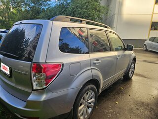 2012 Subaru Forester III Рестайлинг, серебристый, 1300000 рублей, вид 4