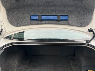 2008 BMW 3 серии 320i V (E90/E91/E92/E93) Рестайлинг, белый, 970000 рублей, вид 5