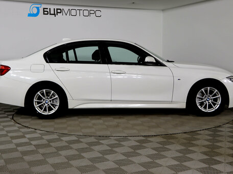 2017 BMW 3 серии 320i xDrive VI (F3x) Рестайлинг, белый, 1679990 рублей, вид 4