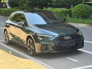 2023 Audi A3 Sportback 35 TFSI IV (8Y), зелёный, 1850000 рублей, вид 2