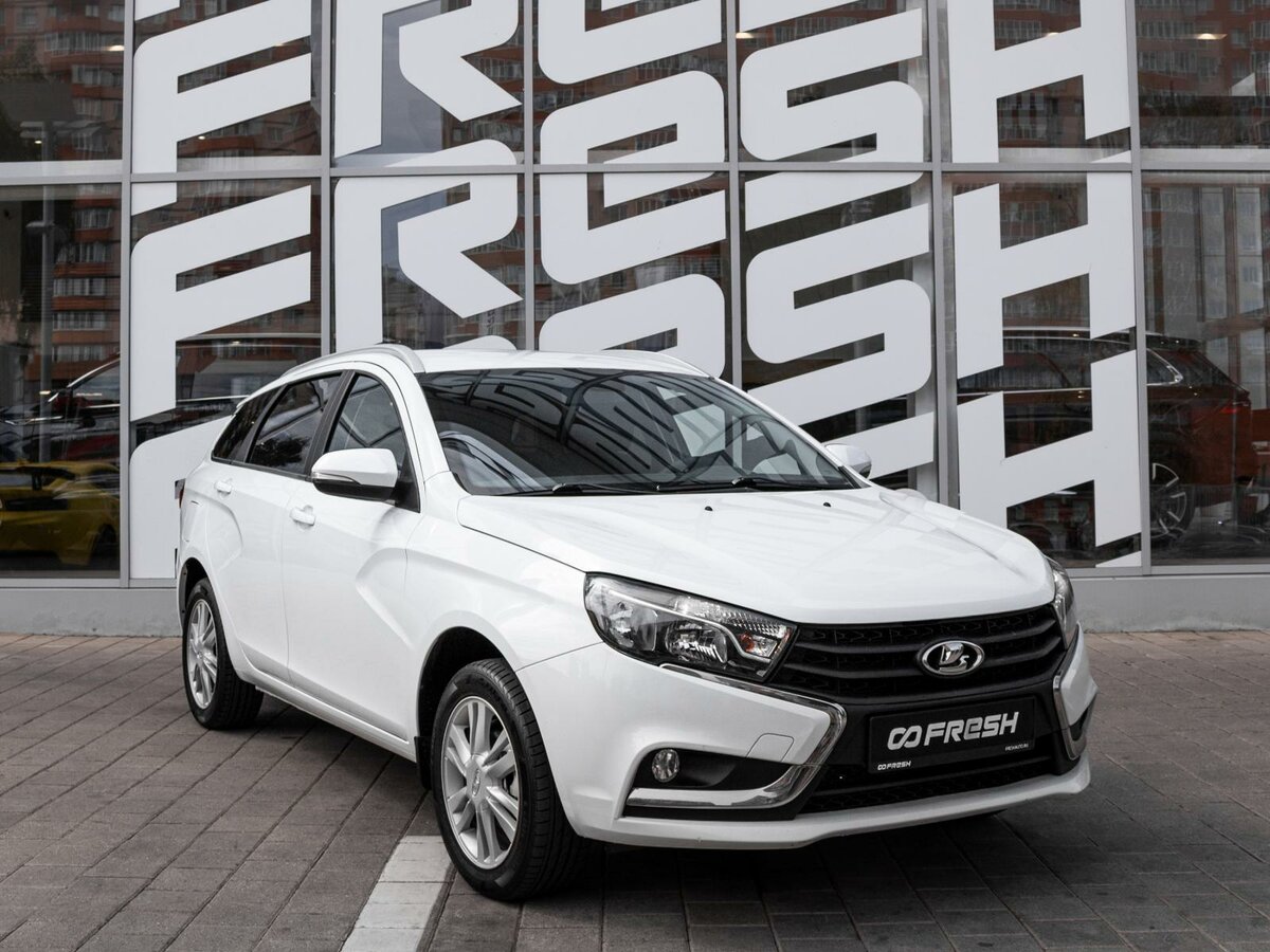Открыть фотографии: Lada (ВАЗ) Vesta I