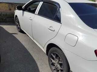 2010 Toyota Corolla X (E140, E150) Рестайлинг, белый, 770000 рублей, вид 3