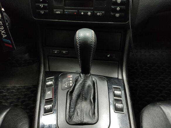 2004 BMW 3 серии 320i IV (E46) Рестайлинг, серебристый, 870000 рублей - вид 12