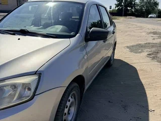 2018 Lada (ВАЗ) Granta I Рестайлинг, серебристый, 620000 рублей, вид 1