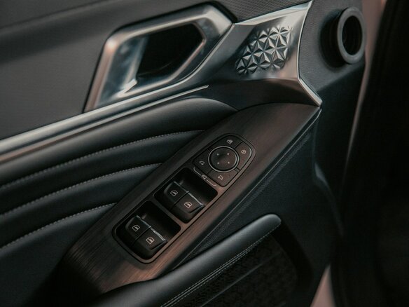 2026 Haval F7x II, белый, 3999000 рублей - вид 32