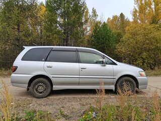 2000 Nissan Bassara, серый, 520000 рублей, вид 2
