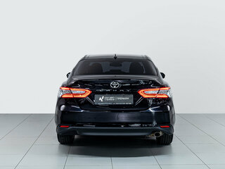 2020 Toyota Camry VIII (XV70), чёрный, 2435000 рублей, вид 5