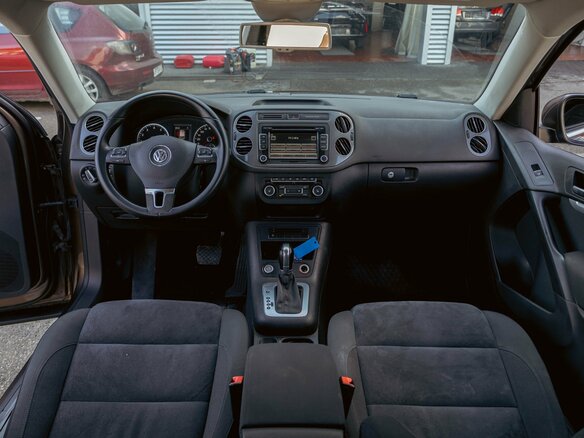 2014 Volkswagen Tiguan I Рестайлинг, коричневый - вид 17