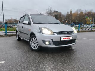 2007 Ford Fiesta Mk5, серый, 310000 рублей, вид 2