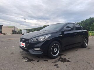 2018 Hyundai Solaris II, чёрный, 1165000 рублей, вид 3