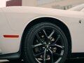 2022 Dodge Challenger R__T III Рестайлинг 2, белый, 10000000 рублей - вид 3
