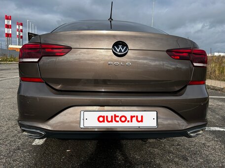 2020 Volkswagen Polo VI, коричневый, 1690000 рублей, вид 5