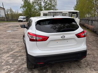 2016 Nissan Qashqai II, белый, 1200000 рублей, вид 3