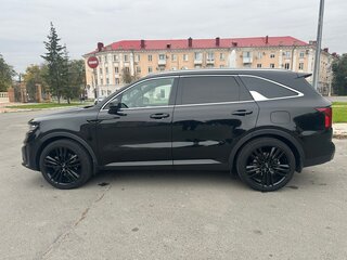 2022 Kia Sorento IV, чёрный, 4000000 рублей, вид 5
