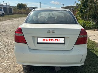 2009 Chevrolet Aveo I Рестайлинг, белый, 260000 рублей, вид 3