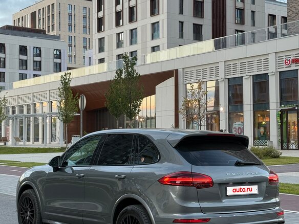 2015 Porsche Cayenne Diesel II Рестайлинг (958), серый