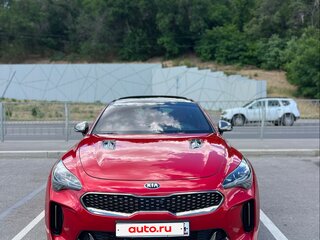 2018 Kia Stinger I, красный, 2599999 рублей, вид 2