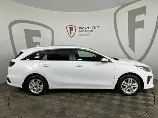 2021 Kia Ceed III, белый, 1499000 рублей, вид 4