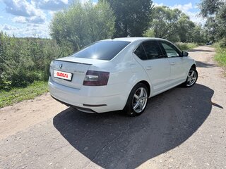 2020 Skoda Octavia III (A7) Рестайлинг, белый, 1850000 рублей, вид 5