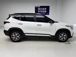 2021 Kia KX3, белый, 1323000 рублей, вид 5