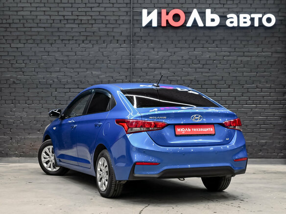 2017 Hyundai Solaris II, синий, 1320000 рублей - вид 7