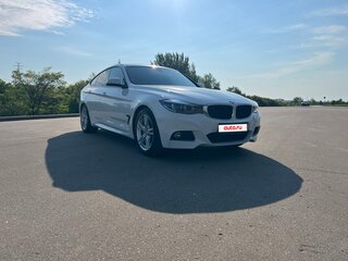 2018 BMW 3 серии Gran Turismo 320d xDrive VI (F3x) Рестайлинг, белый, 2900000 рублей, вид 3