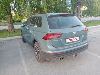 2019 Volkswagen Tiguan II, синий, 2052000 рублей, вид 3