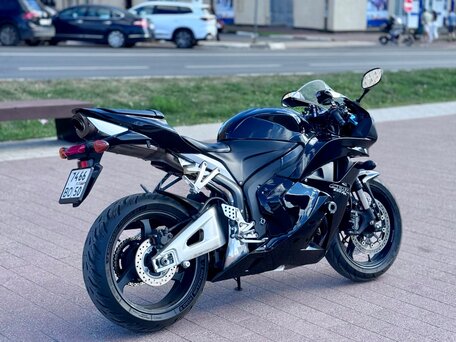 2011 Honda CBR 600RR, чёрный, 609000 рублей, вид 5