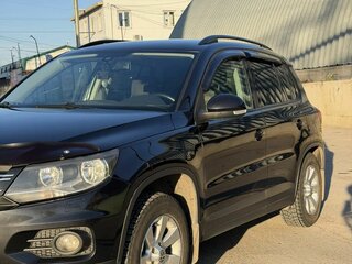 2013 Volkswagen Tiguan I Рестайлинг, чёрный, 1400000 рублей, вид 4