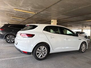 2020 Renault Megane IV Рестайлинг, белый, 1160000 рублей, вид 4