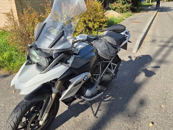 2013 BMW R 1200 GS, серебристый, 850000 рублей - вид 2