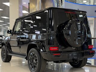 2026 Mercedes-Benz G-Класс 450 d III (W465) Рестайлинг, чёрный, 25895000 рублей, вид 3