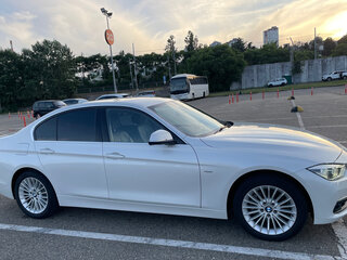 2018 BMW 3 серии 318i VI (F3x) Рестайлинг, белый, 2050000 рублей, вид 4