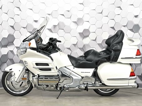 2005 Honda GL 1800 Gold Wing, белый, 1099000 рублей, вид 4
