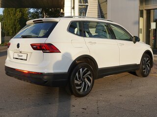2026 Volkswagen Tiguan L II Рестайлинг (China Market), белый, 4100000 рублей, вид 4