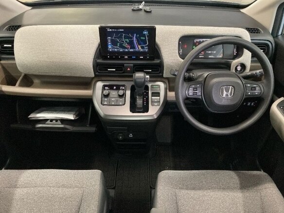 2026 Honda Freed Air III, серебристый, 1900020 рублей - вид 4