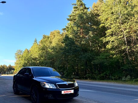 2012 Skoda Octavia II (A5) Рестайлинг, чёрный, 900000 рублей, вид 3