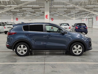 2019 Kia Sportage IV Рестайлинг, синий, 1930000 рублей, вид 4