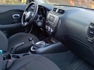 2018 Kia Soul II Рестайлинг, красный, 1100000 рублей, вид 5