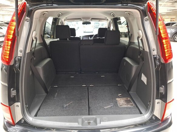 2010 Toyota ISis I Рестайлинг, чёрный, 1150000 рублей - вид 23