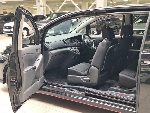 2010 Toyota ISis I Рестайлинг, чёрный, 1150000 рублей - вид 17