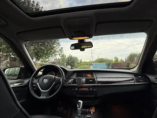 2010 BMW X5 30d II (E70) Рестайлинг, чёрный, 1900000 рублей, вид 3