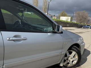 2006 Mitsubishi Lancer IX Рестайлинг, серебристый, 300000 рублей, вид 3