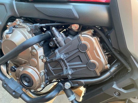 2019 Honda CB 650R, красный, 790999 рублей - вид 8